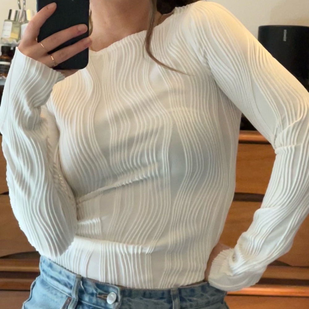 Textured soft long sleeve